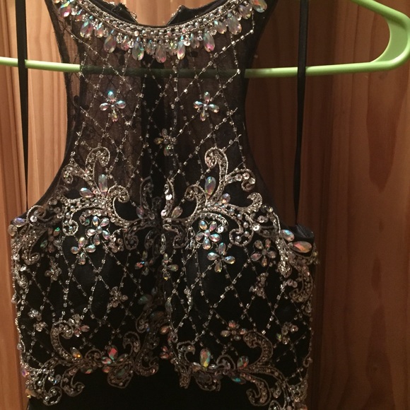 Prom/Formal Dress - Picture 2 of 4