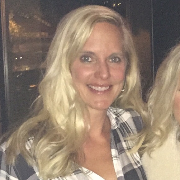 Meet your Posher, Nikki