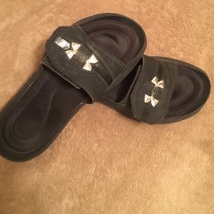 Under armour slide sandals. Worn before.