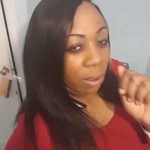 Meet your Posher, Sharonda