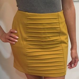 Adrienne Vittadini Mustard Yellow Skirt