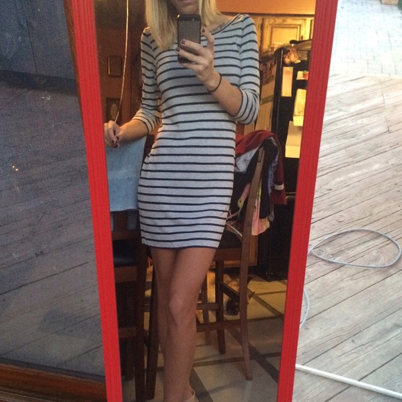 Club Monaco Striped Casual Dress☀️ - Picture 4 of 4