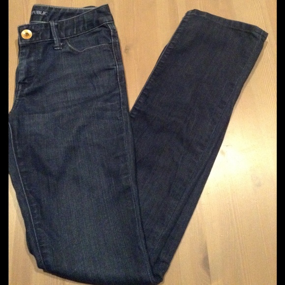 BANANA REPUBLIC Skinny Straight Jeans - Picture 2 of 4