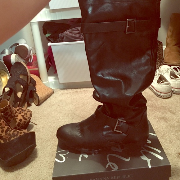 Never Been Worn Black Boots