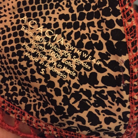 SOLD ❌ Acacia Andy top in Hibiscus - Picture 2 of 4