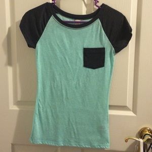 Mint tshirt