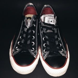Low top Converse