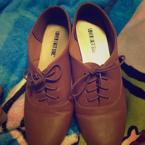 Oxfords barely worn