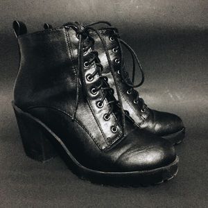 Lace Up Chunky Boots