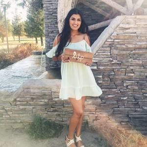 Meet your Posher, Sara