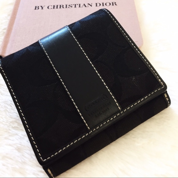 Coach Wallet - Picture 2 of 6