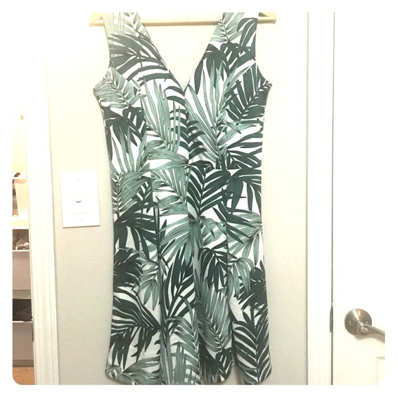 Never Worn H&M Skater Dress Size M