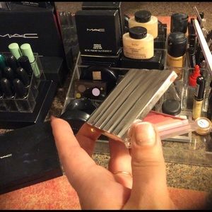 Clinique (tuxedo plums) discontinued HTF❣blush