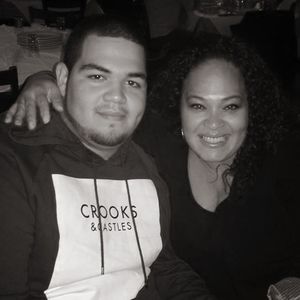 Meet your Posher, Ydania