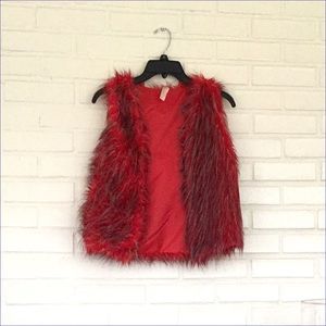 Faux Fur Vest in Magenta Pink