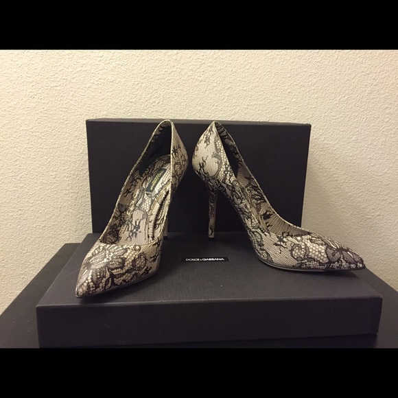 Dolce & Gabbana classic pumps