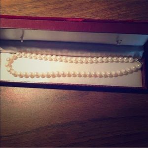 Pearl necklace