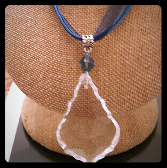 Fashion Neck Laces