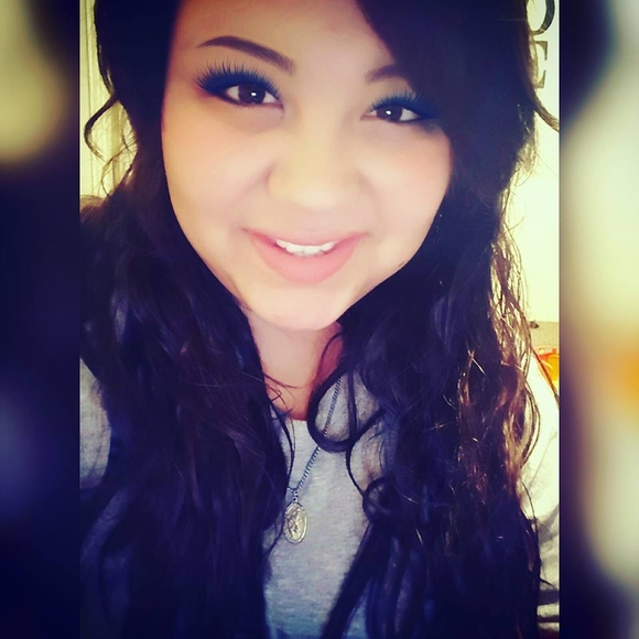 Meet your Posher, Bailey - Picture 1 of 1