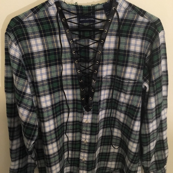 🚫Sold🚫🌵Custom Made Vintage Lace Up Flannel - Picture 3 of 4