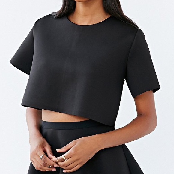 ❣REDUCED!❣ NWOT! UO Silence + Noise Portia Top