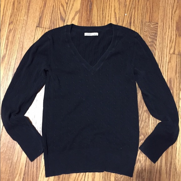 Old Navy Medium Cable Knit Sweater - Picture 1 of 1