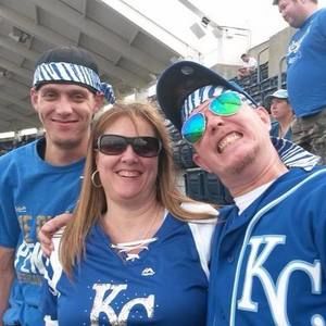 Meet your Posher, Debbie