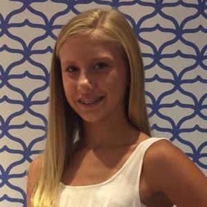 Meet your Posher, Amelia