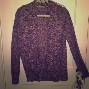 Adorable sweater/ Cardigan by Creation Effect!