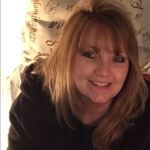 Meet your Posher, Janelle