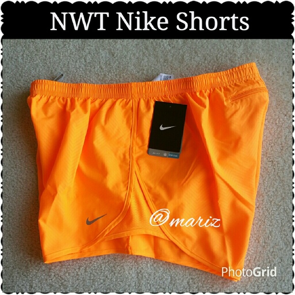 FIRM!  NWT Nike Shorts (L)