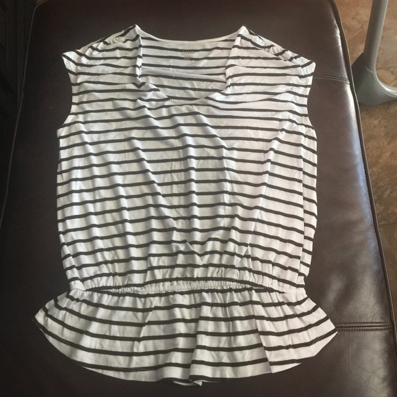 Brown and white cute top
