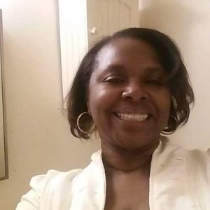 Meet your Posher, Gloria