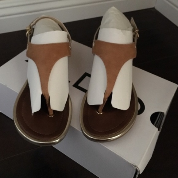 Aldo Sandals