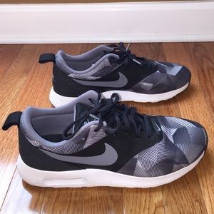 Men's Nike air max tavas