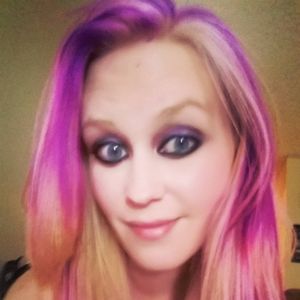 Meet your Posher, Crystal