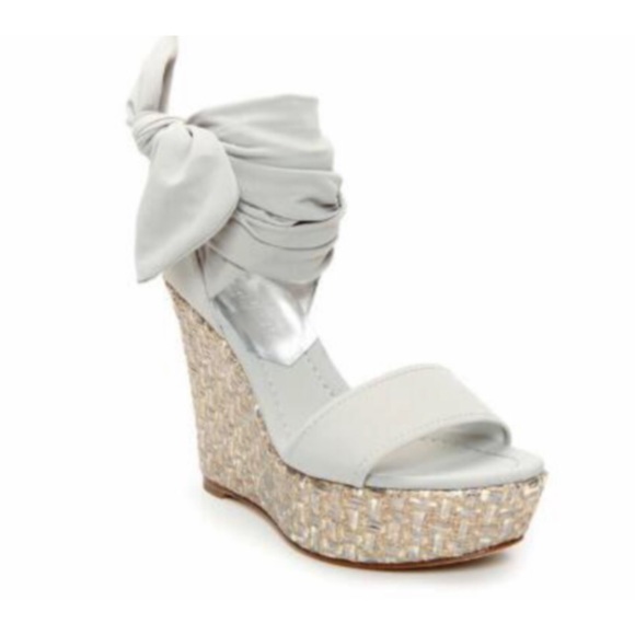 donald pliner wedges sale