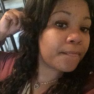 Meet your Posher, Marisha