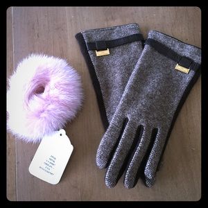 Ralph Lauren M Ladies gloves & pink Mink hair tie