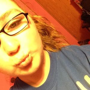 Meet your Posher, Katlin