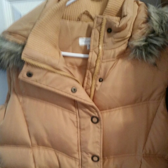 NWOT Women's Maurices Down Vest