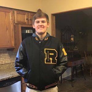 Meet your Posher, Zach