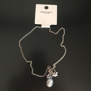 NWT antique style necklace