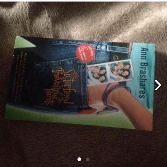 Sisterhood of the traveling pants book