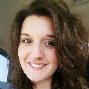 Meet your Posher, Holly