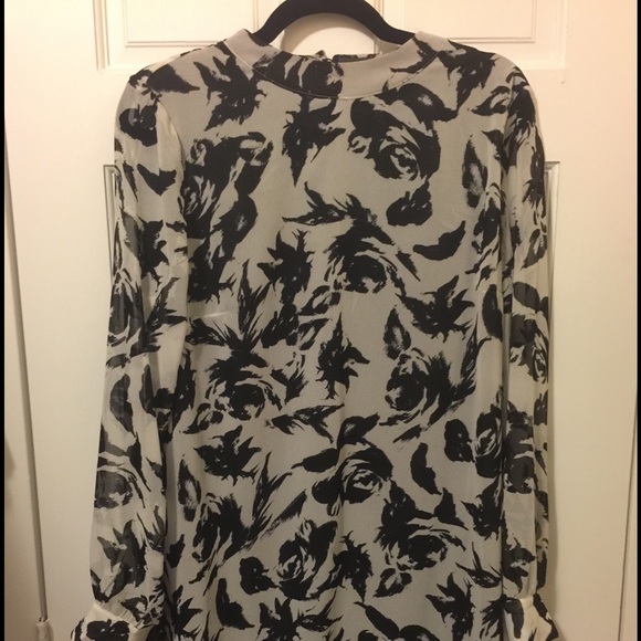 ASTR long sleeve shift dress