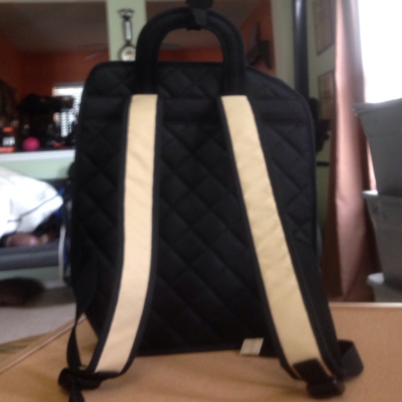 JumpFromPaper Pink backpack. - Picture 3 of 4