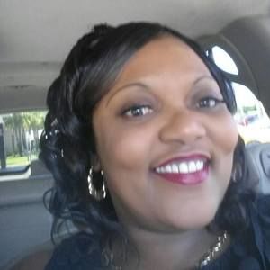 Meet your Posher, Cynthia