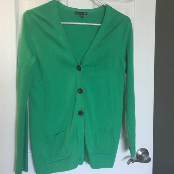 Gap cardigan