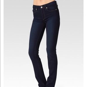 Paige Huxton straight 25